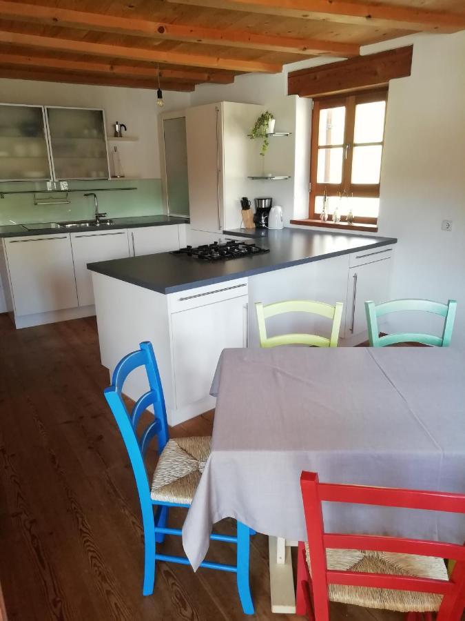 Apartments Ban Guggugg 콜레 이사르코 외부 사진